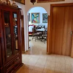 Folklore Retreat With Art & Mountain Views * Tirana