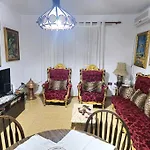 Folklore Retreat With Art & Mountain Views * Tirana