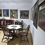 Lejlighed Folklore Retreat With Art & Mountain Views