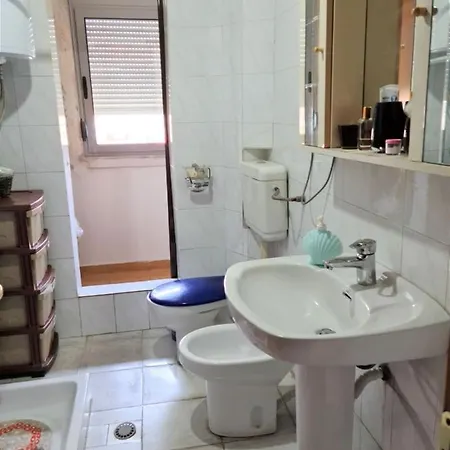 Apartament Folklore Retreat With Art & Mountain Views Tirana