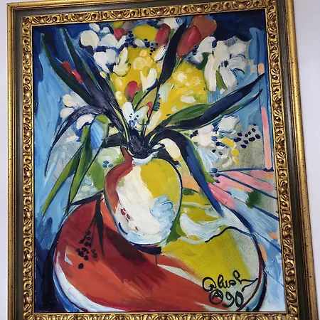 Folklore Retreat With Art & Mountain Views Apartamento *