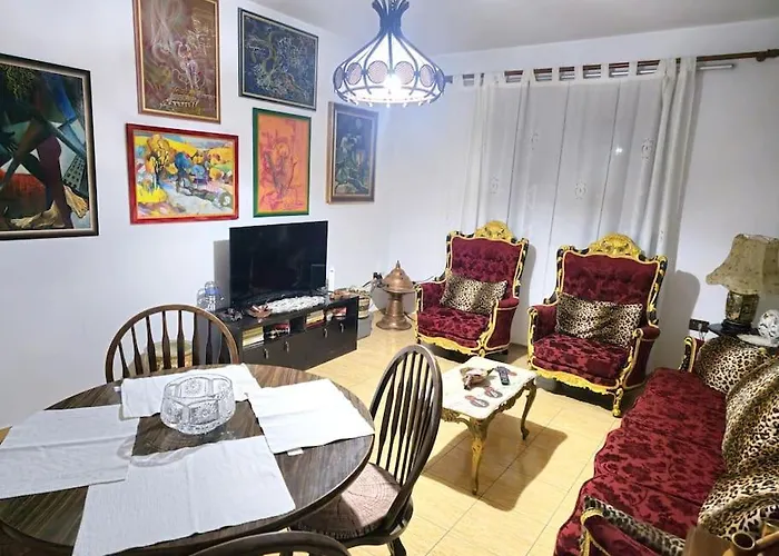 Appartement Folklore Retreat With Art & Mountain Views