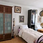 아파트 Folklore Retreat With Art & Mountain Views