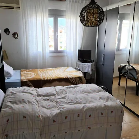 Apartament Folklore Retreat With Art & Mountain Views *