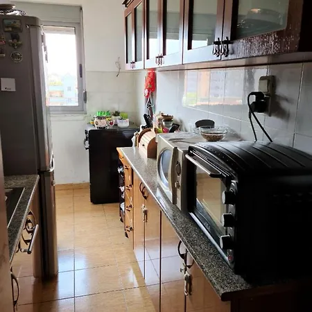 Folklore Retreat With Art & Mountain Views Apartament *