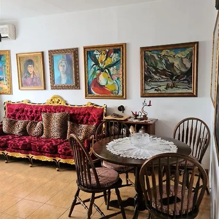 Folklore Retreat With Art & Mountain Views Tirana