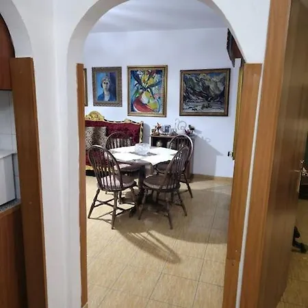 2-bedroom With Dajti Mountain View Apartamento Tirana