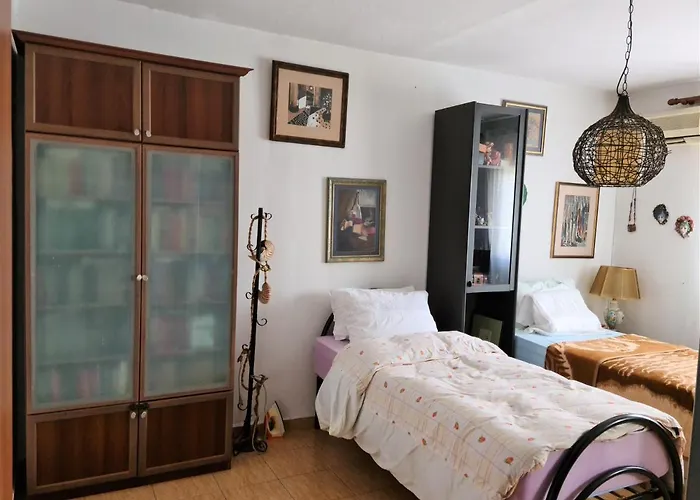 Lejlighed Folklore Retreat With Art & Mountain Views