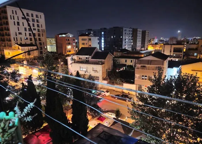 公寓 Folklore Retreat With Art & Mountain Views