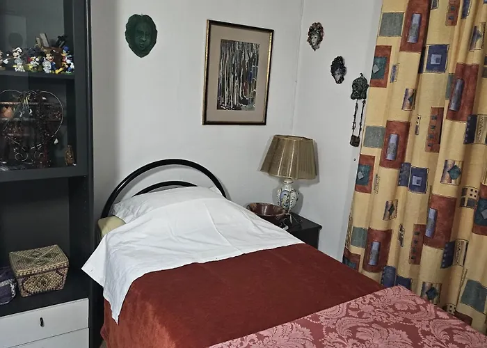 Lejlighed Folklore Retreat With Art & Mountain Views Tirana